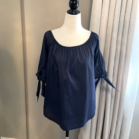 💙Sateen Tie Sleeve Top - Picture 2 of 10